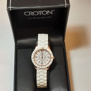 Croton Women Watch white and Gold